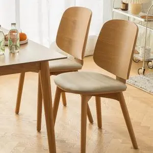 Best Affordable Compact Wooden Dining Chairs for Small Apartments